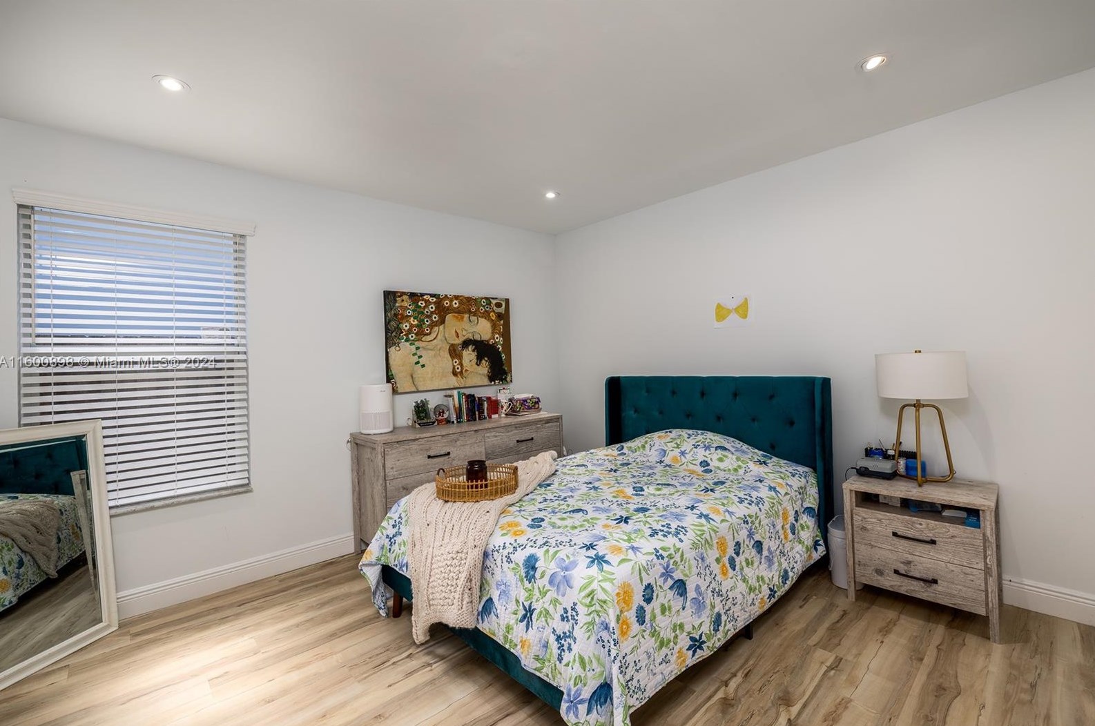 9391 212 Ter, Miami FL 33189-3728 exterior