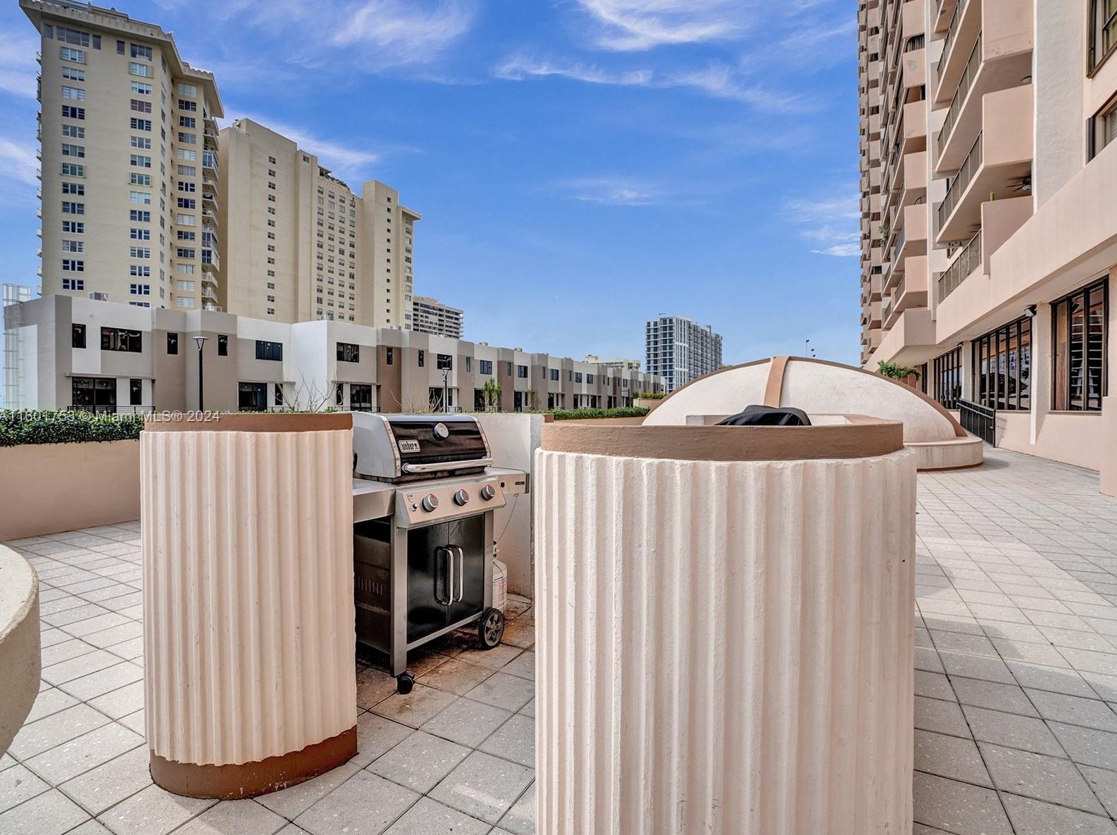 1800 114th St, Miami FL  33167-3520 exterior