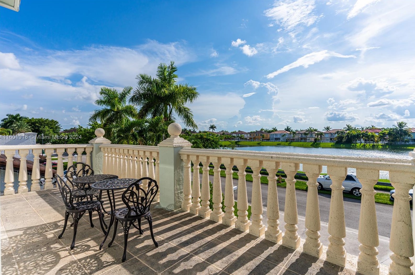 6441 163 Ct, Miami FL 33193-5644 exterior