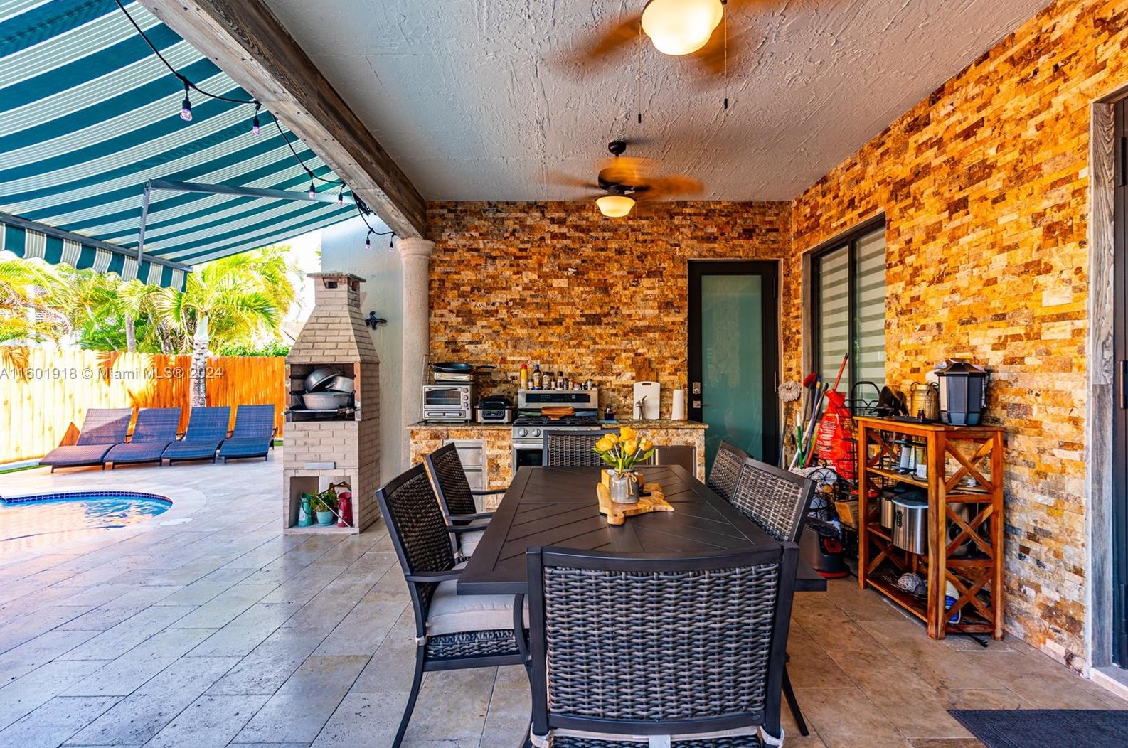 6441 163 Ct, Miami FL 33193-5644 exterior