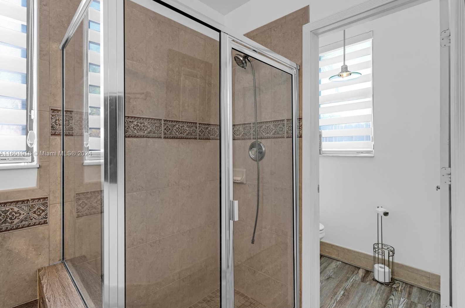 6441 163 Ct, Miami FL 33193-5644 exterior