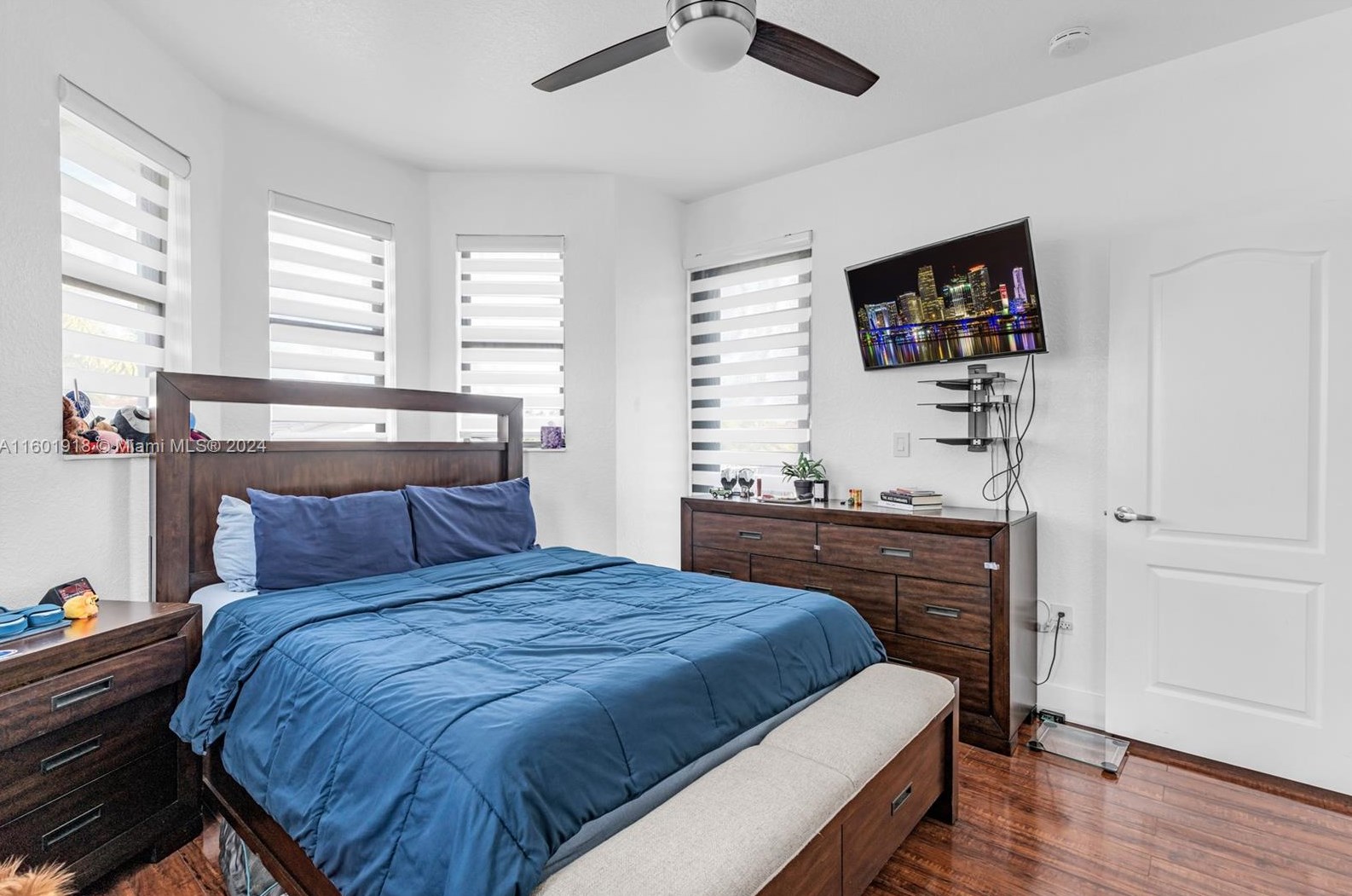 6441 163 Ct, Miami FL 33193-5644 exterior