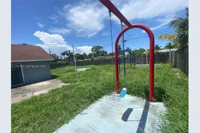 1926 Ramsey Dr, Lake Worth, FL 33461 - Photo 23