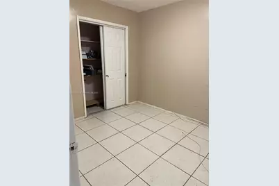 1739 SW 28th Ter, Fort Lauderdale, FL 33312 - Photo 9