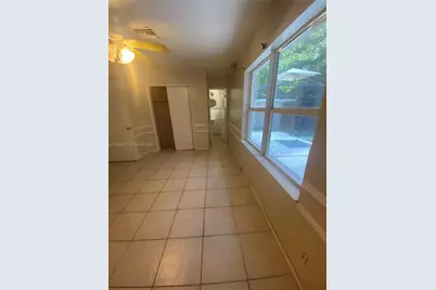 1739 SW 28th Ter, Fort Lauderdale, FL 33312 - Photo 15