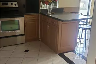 20281 E Country Club Dr, Aventura, FL 33180 - Photo 33