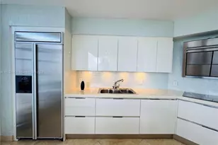 19111 Collins Ave, Sunny Isles Beach, FL 33160 - Photo 15