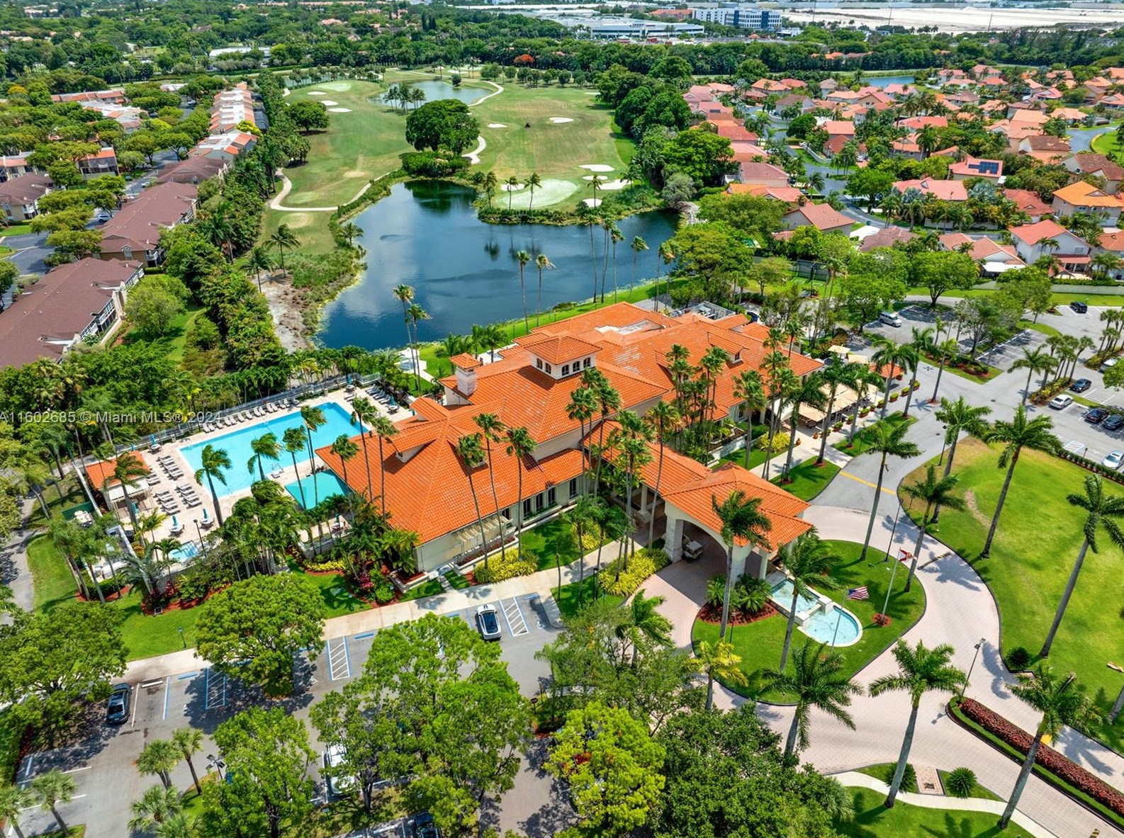 10000 51 Ln, Miami FL  33178-1943 exterior