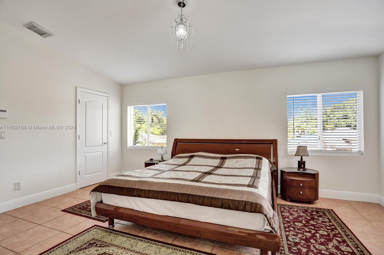 1305 30 Ct, Hollywood FL 33021-5000 exterior