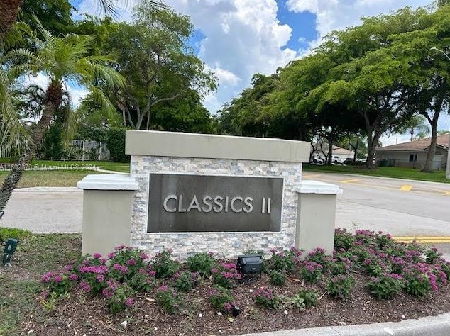 11360 20 St, Hollywood FL 33029-5237 exterior