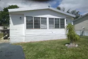 35250 SW 177th Ct, Homestead, FL 33034 - Photo 3