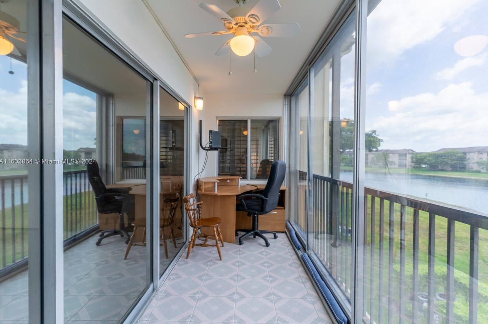 901 141st Ave, Hollywood FL  33028-3587 exterior