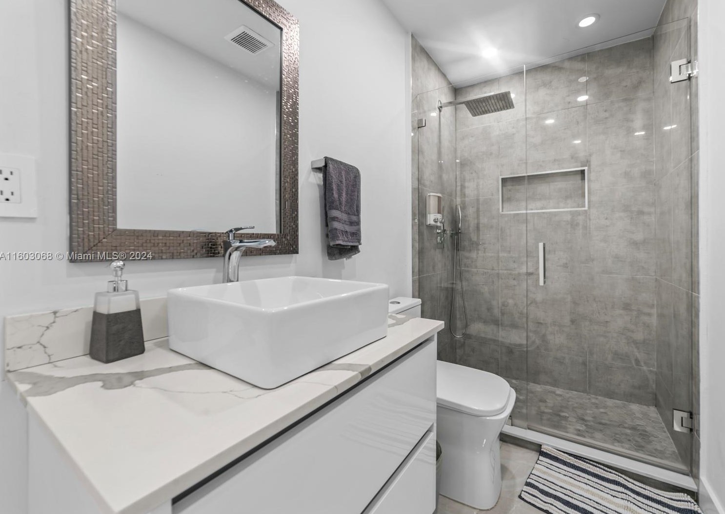 10202 33rd St, Miami FL  33165-3804 exterior