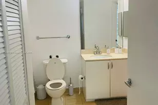 1750 N Bayshore Dr, Miami, FL 33132 - Photo 9