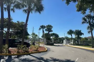 5760 Rock Island Rd, Tamarac, FL 33319 - Photo 19