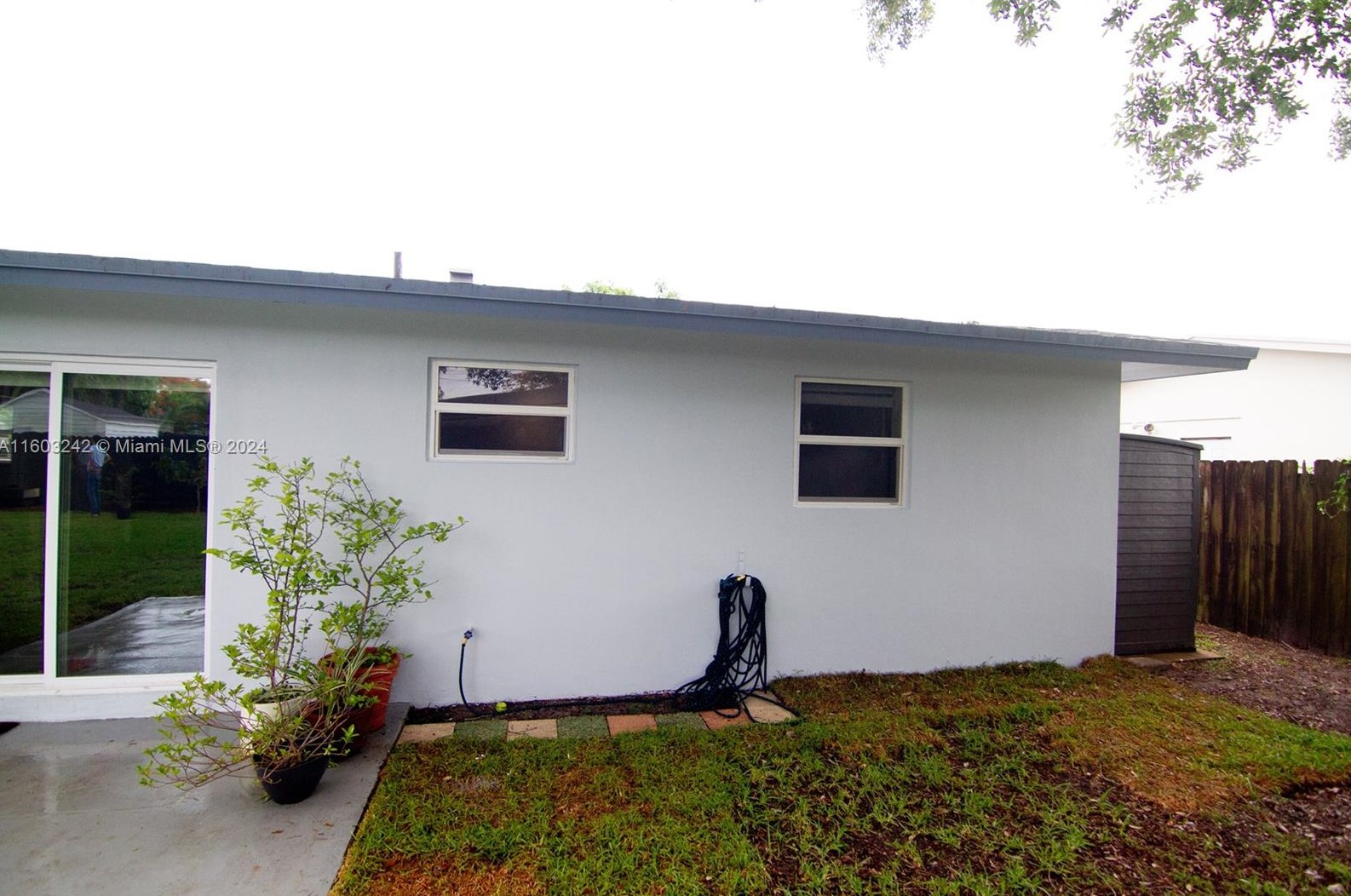 9820 83rd St, Miami FL  33173-4045 exterior