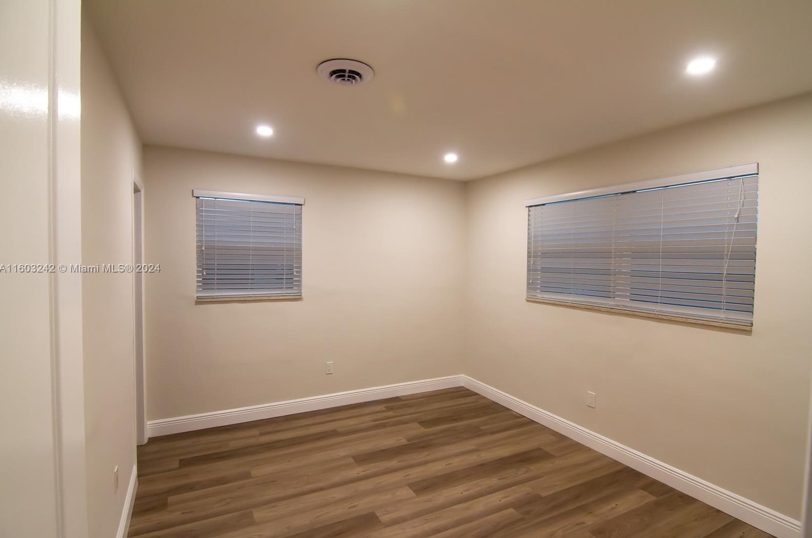 9820 83rd St, Miami FL  33173-4045 exterior