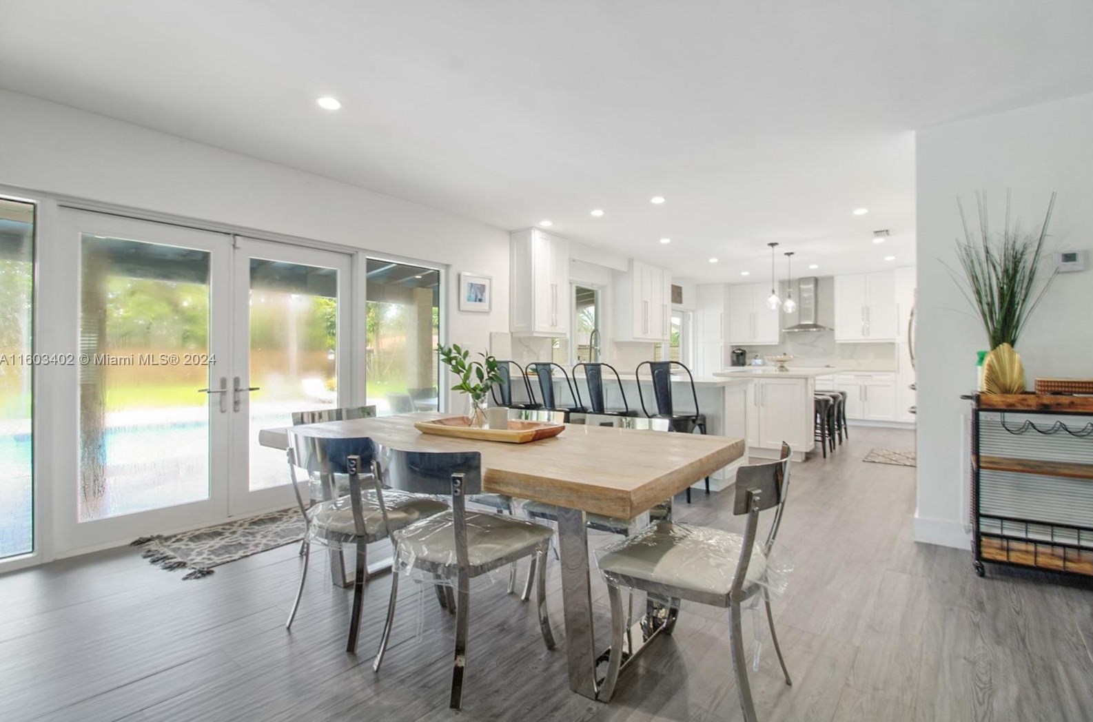 9864 124 Ter, Miami FL 33186-5497 exterior