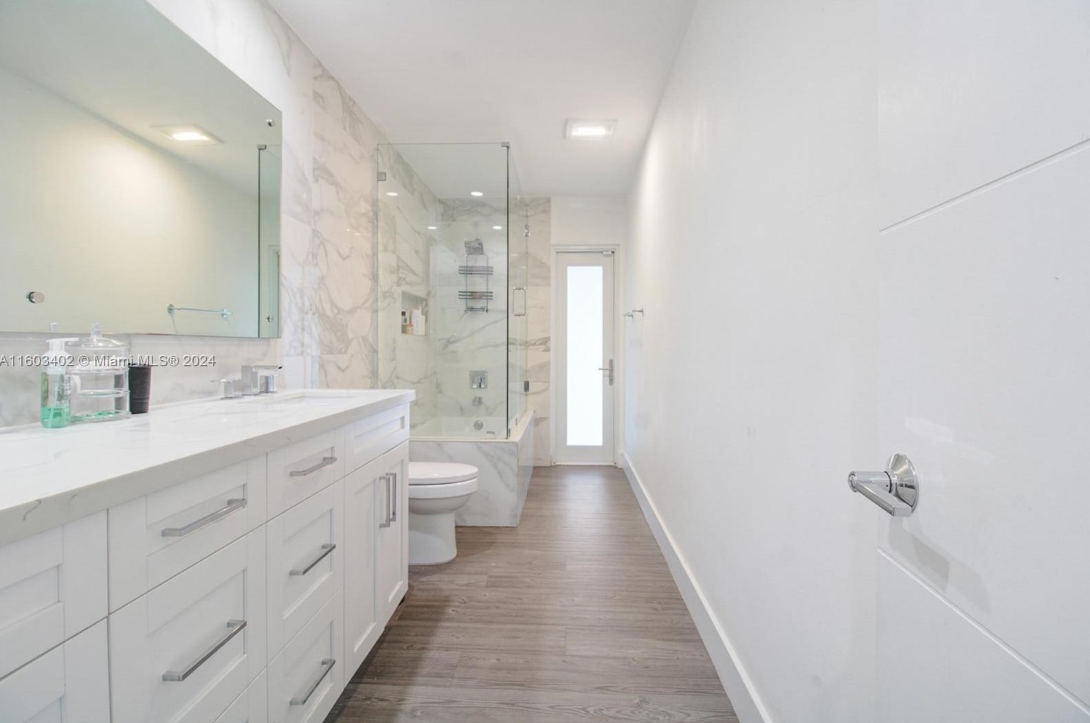 9864 124 Ter, Miami FL 33186-5497 exterior