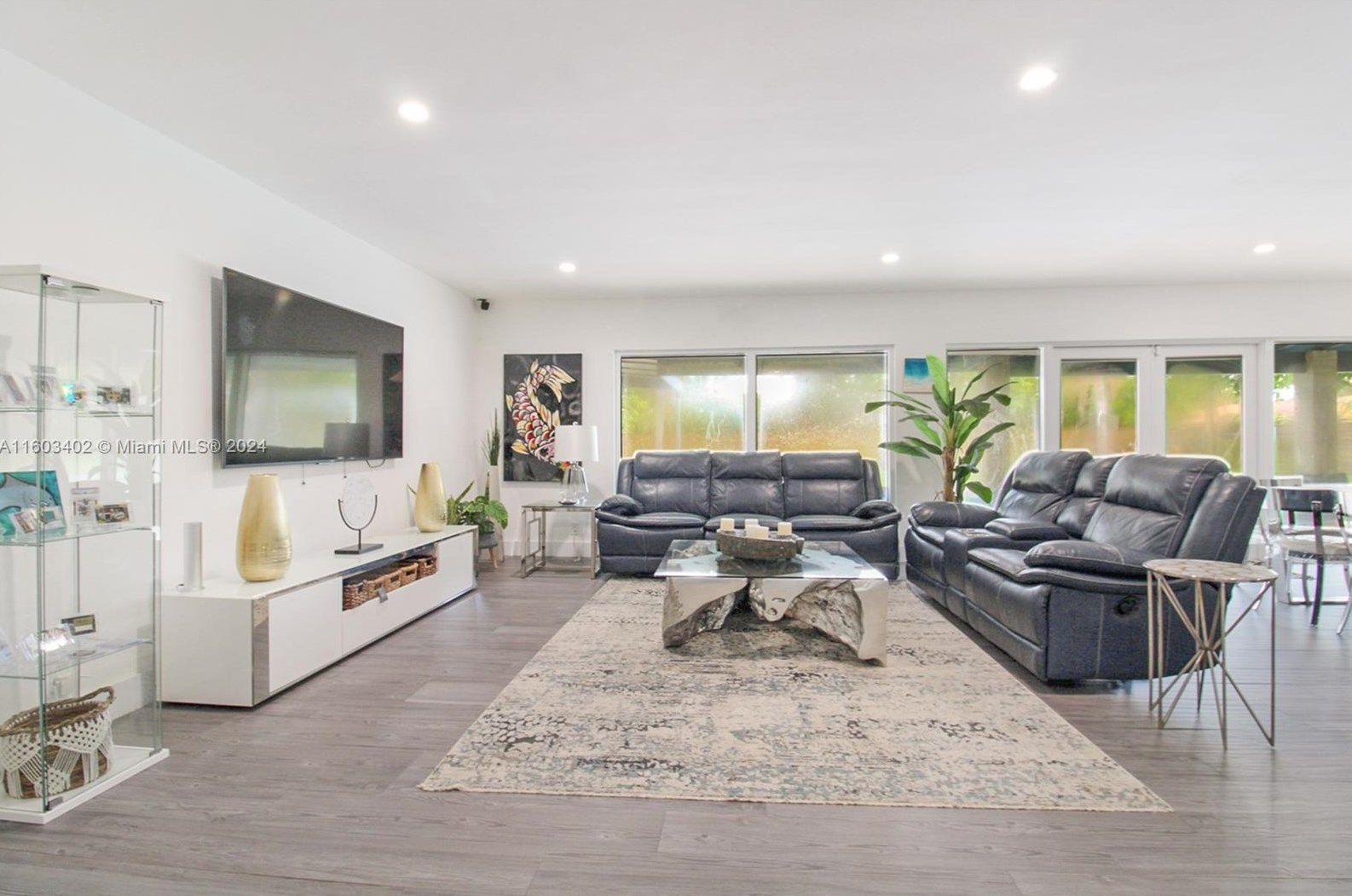 9864 124 Ter, Miami FL 33186-5497 exterior