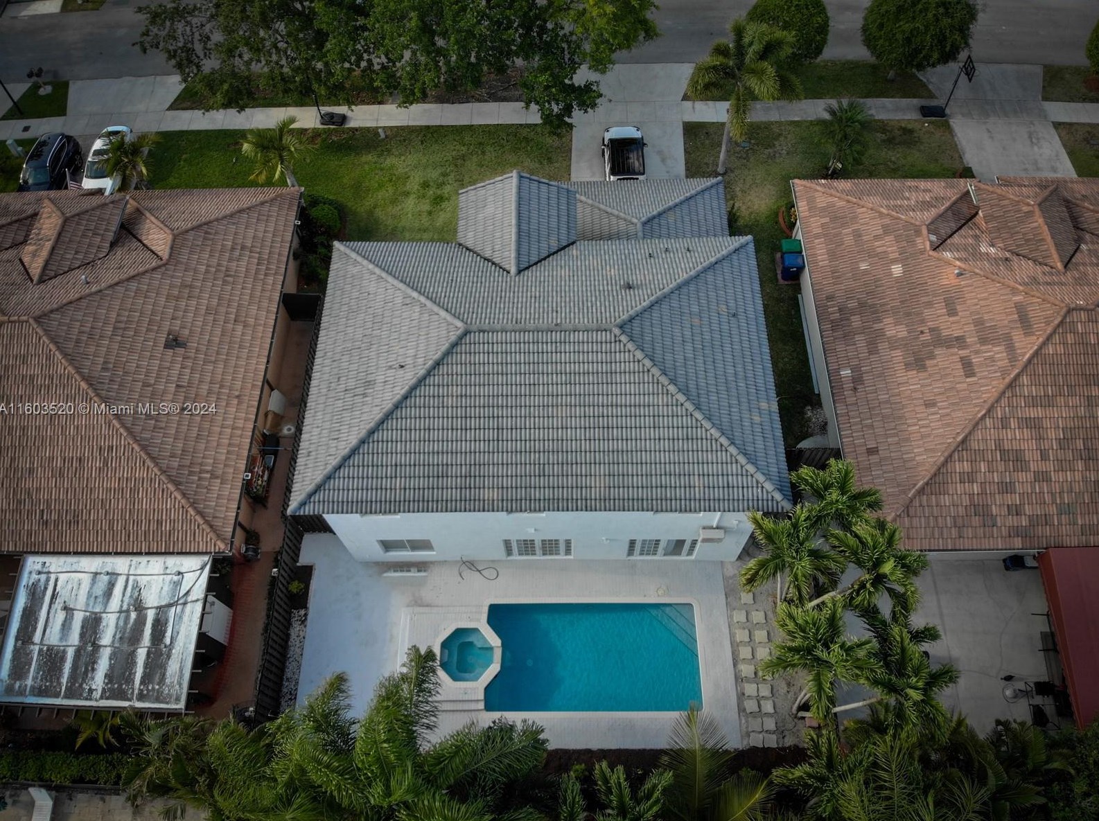16096 149 Ter, Miami FL  33196-6421 exterior