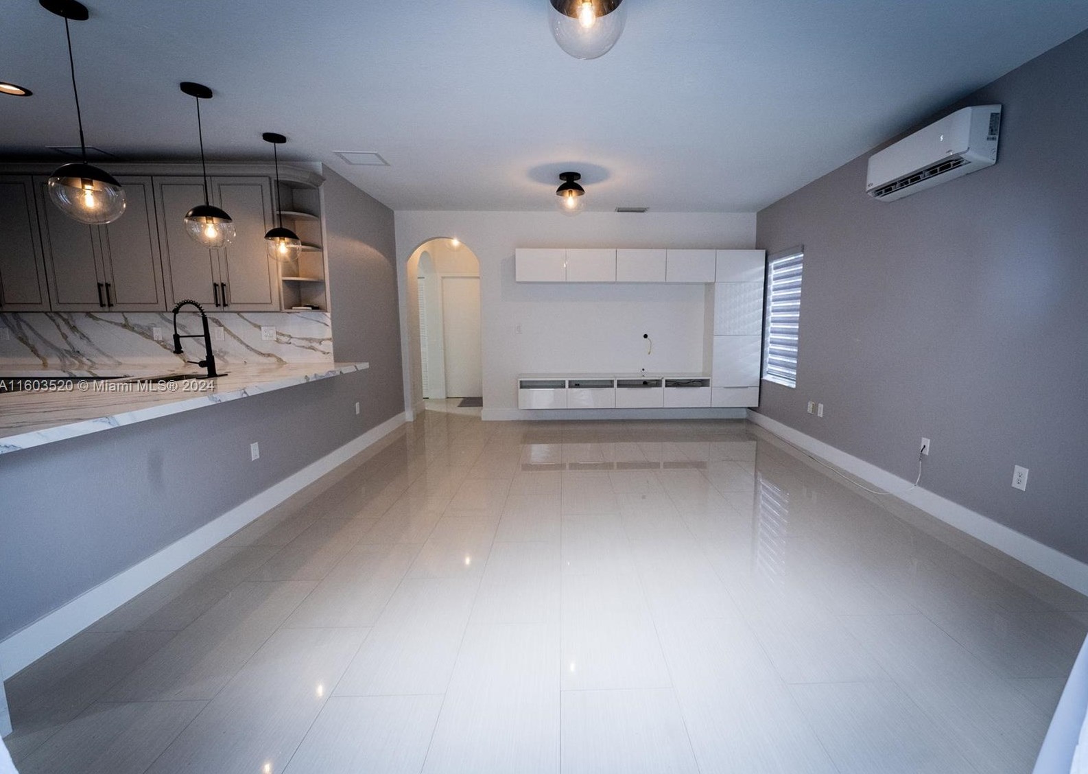 16096 149 Ter, Miami FL  33196-6421 exterior