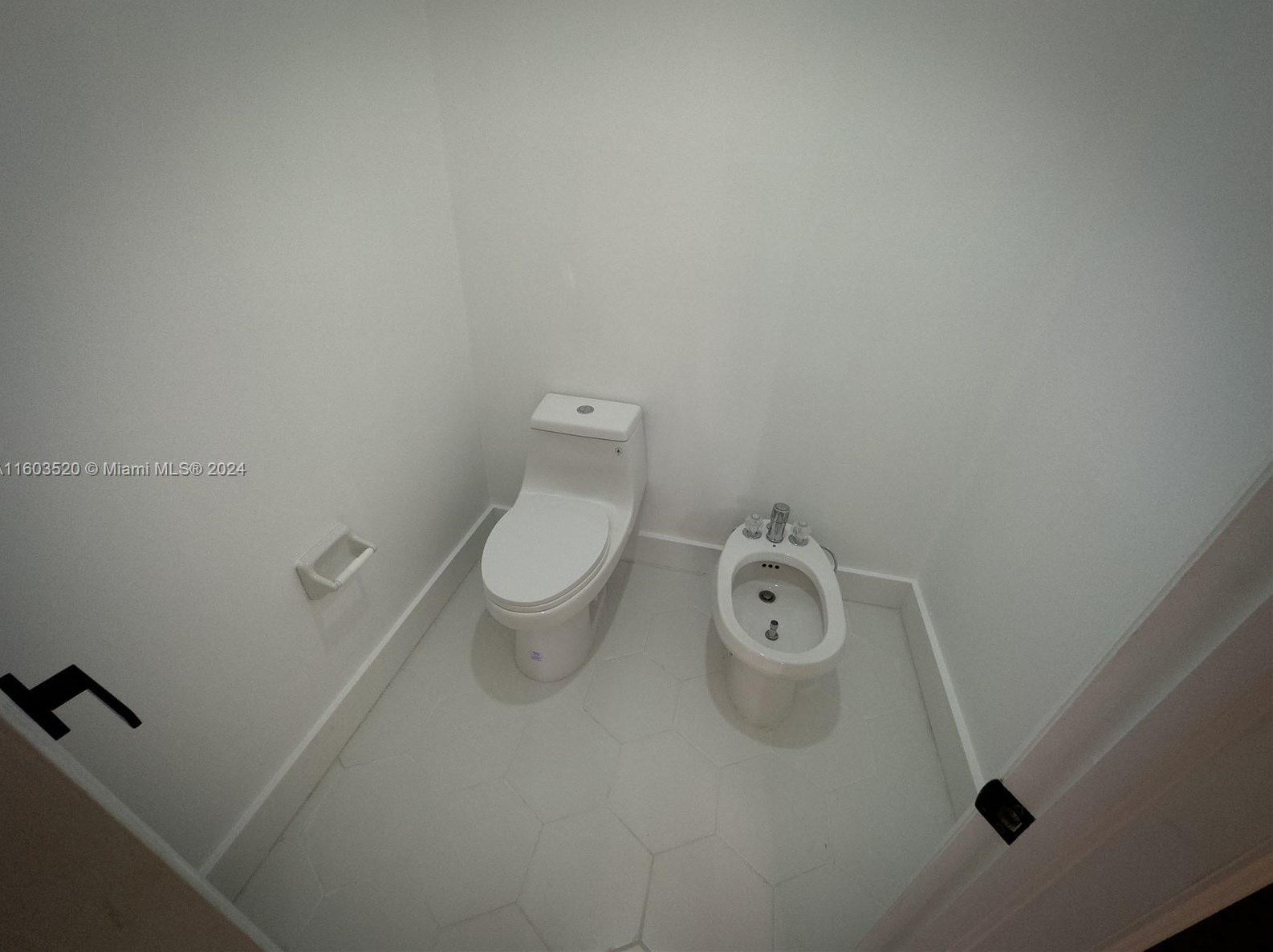 16096 149 Ter, Miami FL  33196-6421 exterior