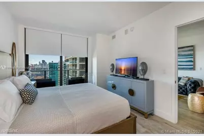 121 NE 34th St #2402, Miami, FL 33137 - Photo 11