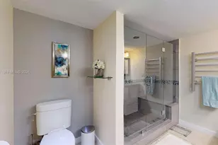 1912 S Ocean Dr, Hallandale Beach, FL 33009 - Photo 39