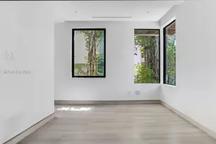 345 W 46th St, Miami Beach, FL 33140 - Photo 43