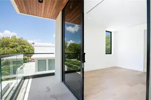 345 W 46th St, Miami Beach, FL 33140 - Photo 39