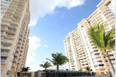 18071 Biscayne Blvd #602, Aventura, FL 33160 - Photo 41