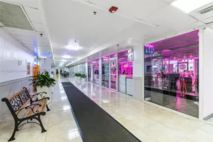 19201 Collins Ave, Sunny Isles Beach, FL 33160 - Photo 11