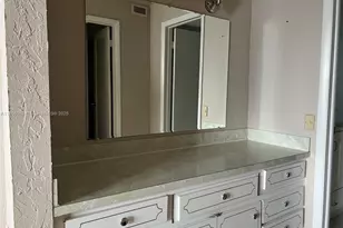 4000 NE 170th St, North Miami Beach, FL 33160 - Photo 15