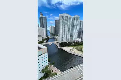 350 S Miami Ave #2302, Miami, FL 33130 - Photo 31