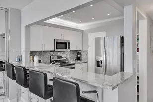 3725 S Ocean Dr, Hollywood, FL 33019 - Photo 29