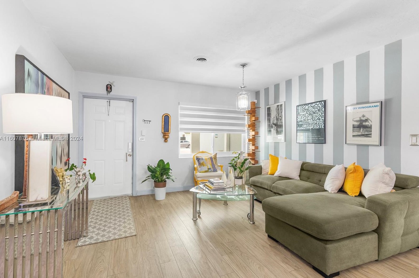 701 199th St, Miami FL 33055-1339 exterior