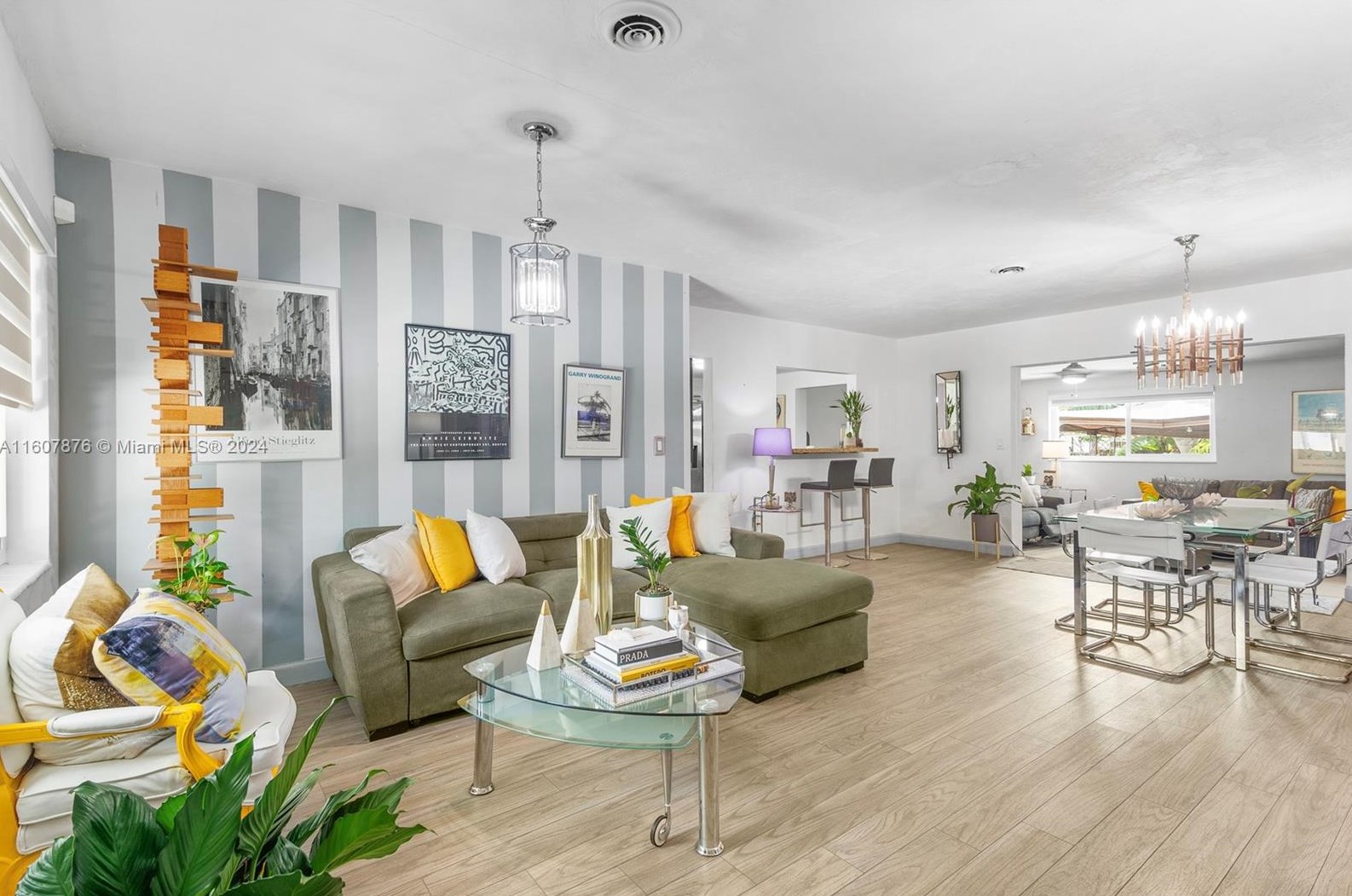 701 199th St, Miami FL 33055-1339 exterior