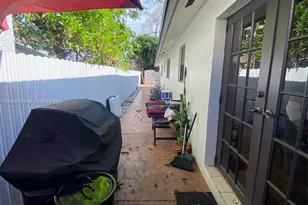 1632 SW 19th Ter, Miami, FL 33145 - Photo 13