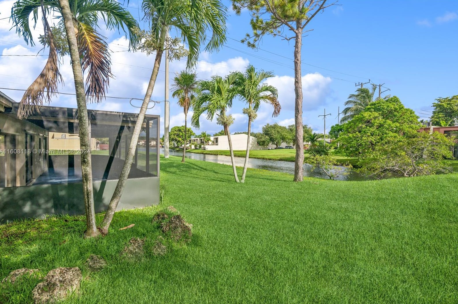 10251 80 St, Miami FL  33193-1515 exterior