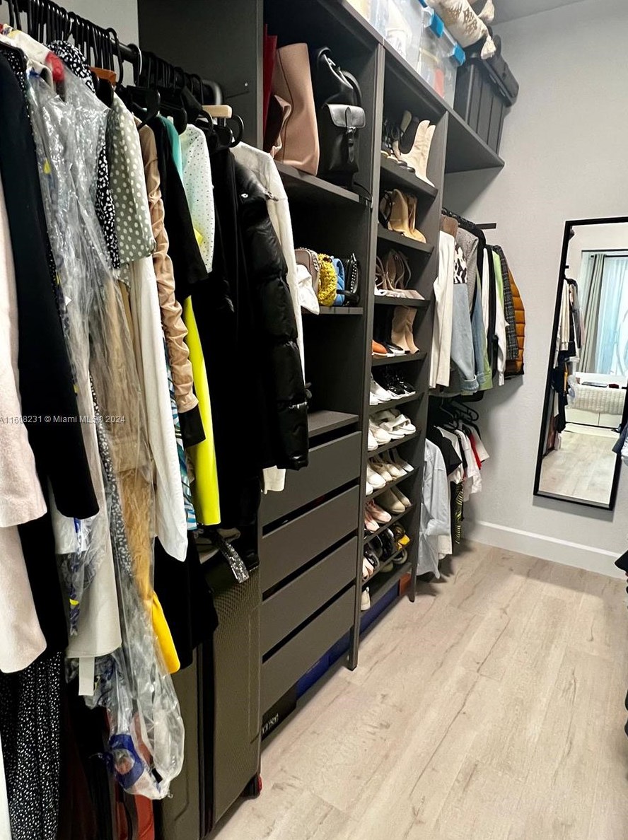 1830 Radius Dr, Hollywood FL  33020-7702 exterior