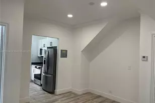 730 12th St, Miami Beach, FL 33139 - Photo 11