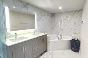 16699 Collins Ave, Sunny Isles Beach, FL 33160 - Photo 5