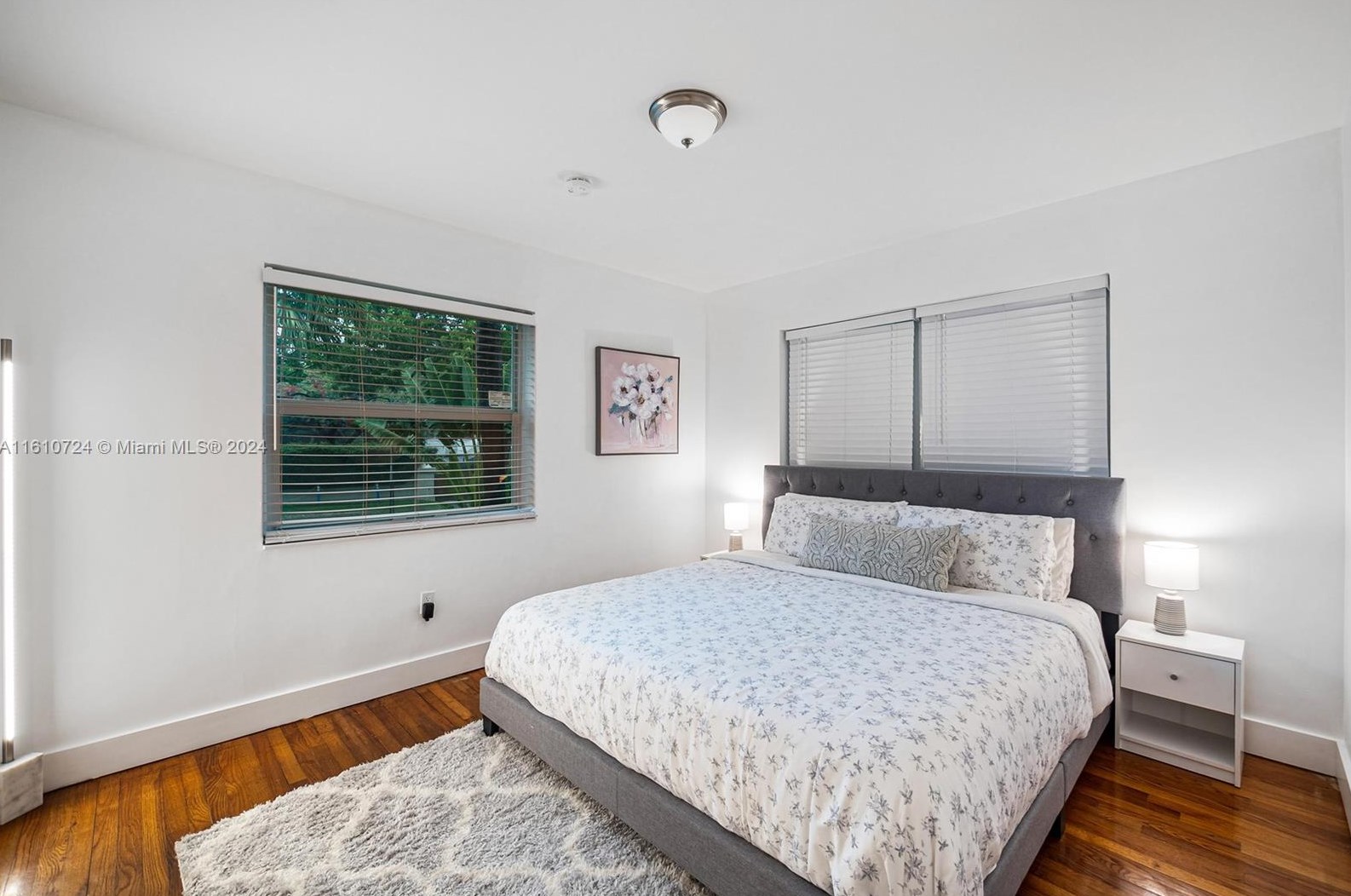 560 107 St, Miami FL 33156-4162 exterior