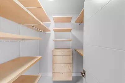 2655 Collins Ave #2302, Miami Beach, FL 33140 - Photo 31