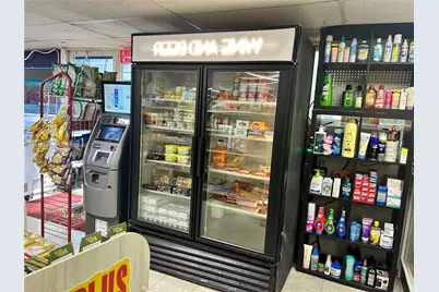 7601 E Treasure Dr, North Bay Village, FL 33141 - Photo 23