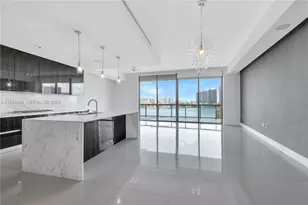 3300 NE 188th St, Aventura, FL 33180 - Photo 9