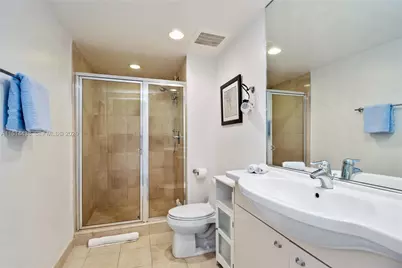 1830 S Ocean Dr #4409, Hallandale Beach, FL 33009 - Photo 13