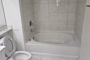 2775 NE Ne 187th St, Aventura, FL 33180 - Photo 9