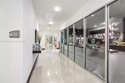 2300 W 84th St, Hialeah, FL 33016 - Photo 13